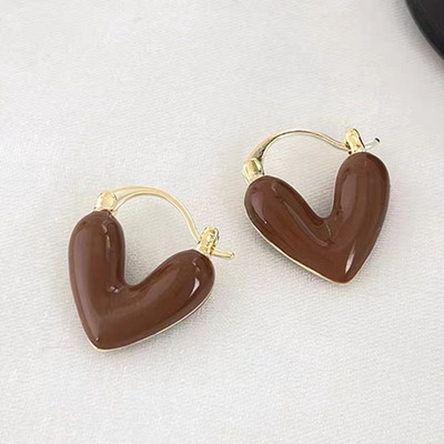 爱心耳饰高级气质百搭复古耳扣