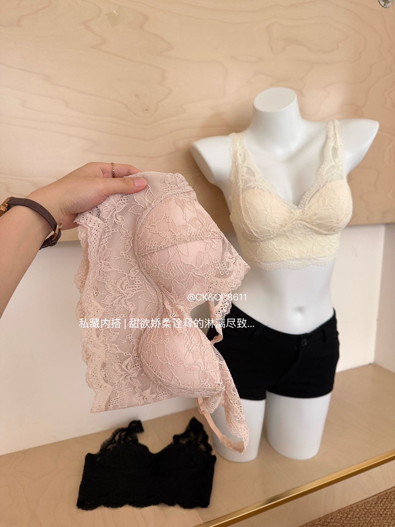 8611新款法式蕾丝内衣女小胸聚拢厚杯显大收副乳防下垂美背心文胸