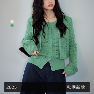 阔绿色镂空假两件长袖针织衫2025初秋穿搭新款毛衣针织衫短款上衣
