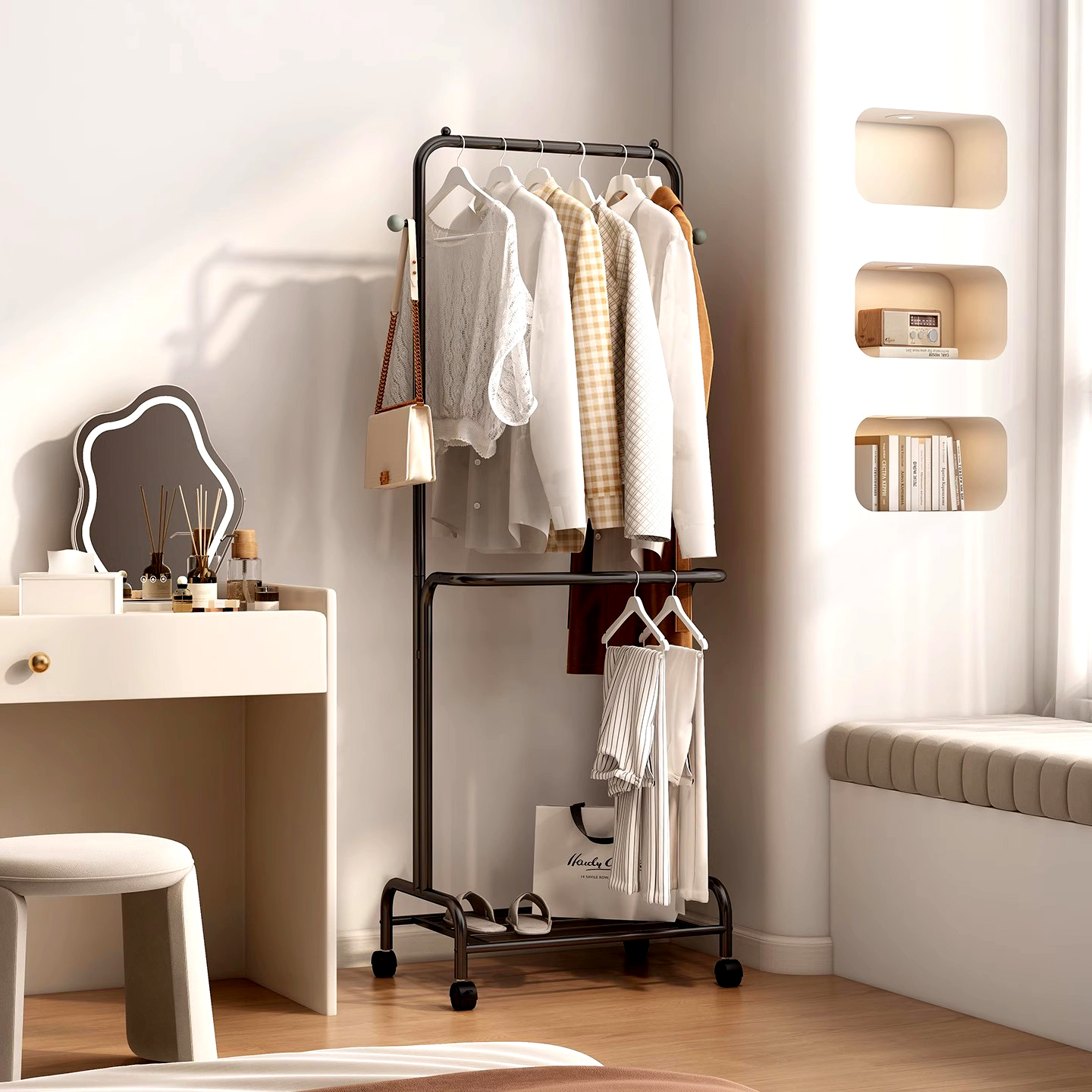 速立普可移动铁艺高级卧室挂衣架