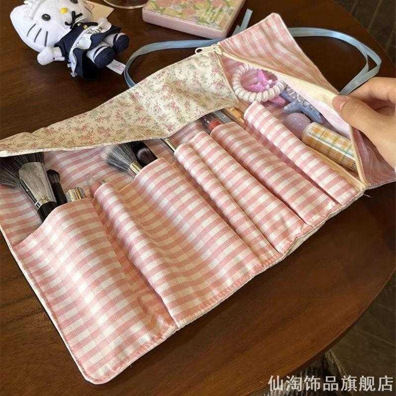 可携式化妆刷收纳包大容量眼线眉笔外出刷子包碎花绑带卷式收纳包