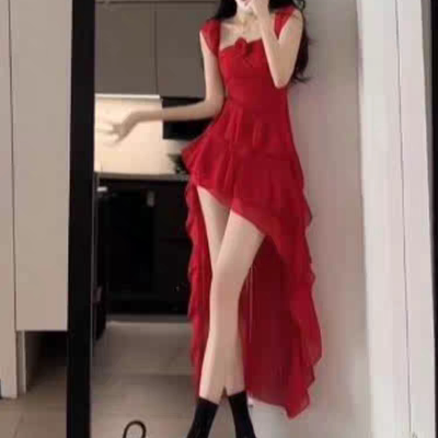 多巴胺海边度假风穿搭连衣裙