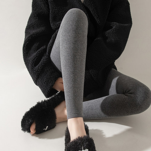 【博主热推】深灰色打底裤女秋冬