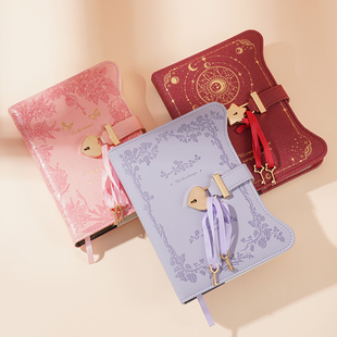 新款带锁手帐本创意小巧记事本随身爱心锁五角星锁日记本简约笔记本子高颜值少女心手账本密码本记录本带钥匙