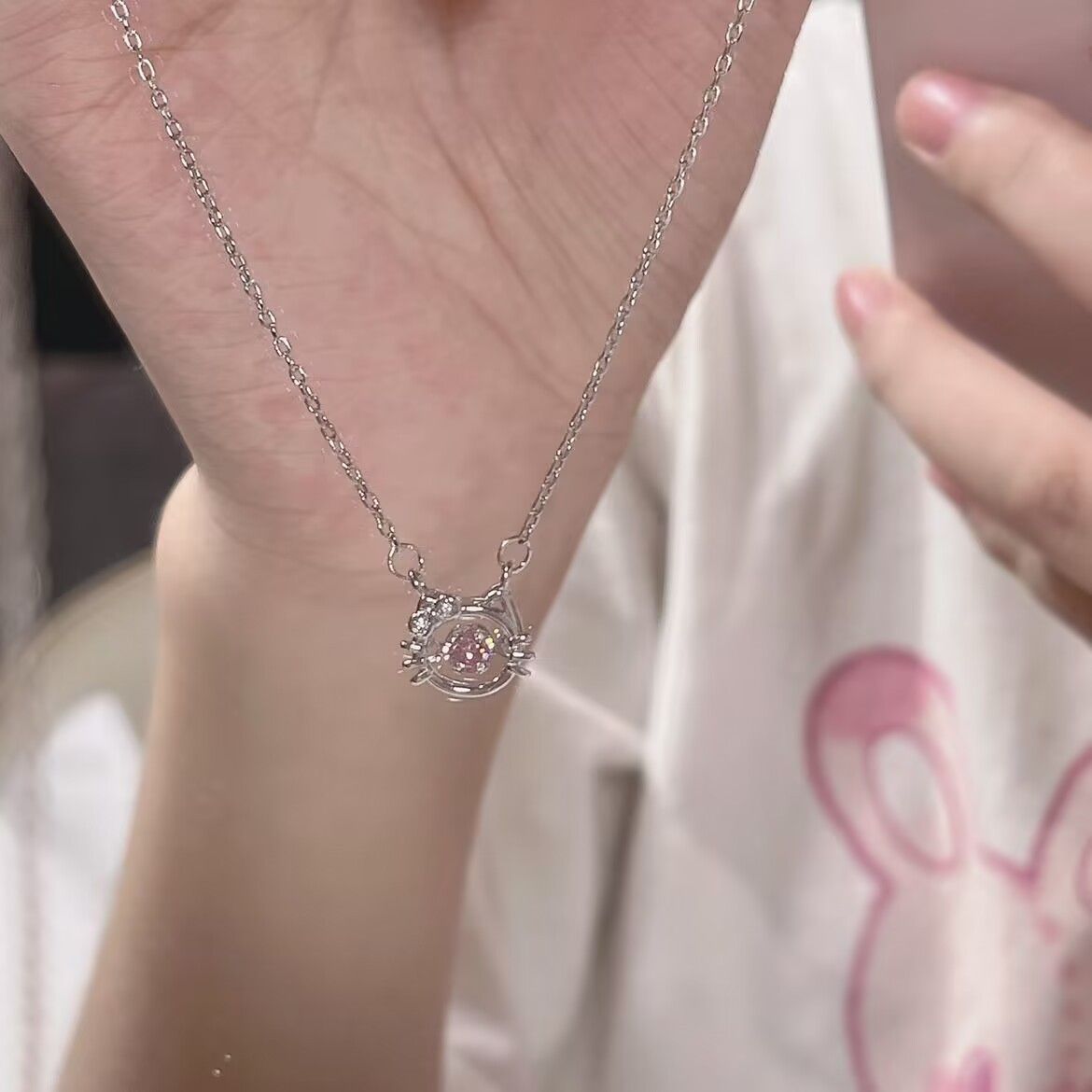 粉钻kt猫项链女可爱手作跳动的心甜美时尚个百搭猫头锁骨链