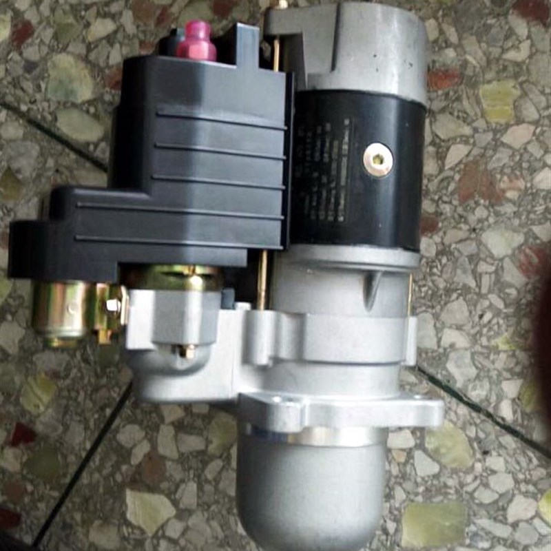 新源重工BC75-8-9皮轮胎式挖掘机配件 玉柴发动机电喷起动机马达