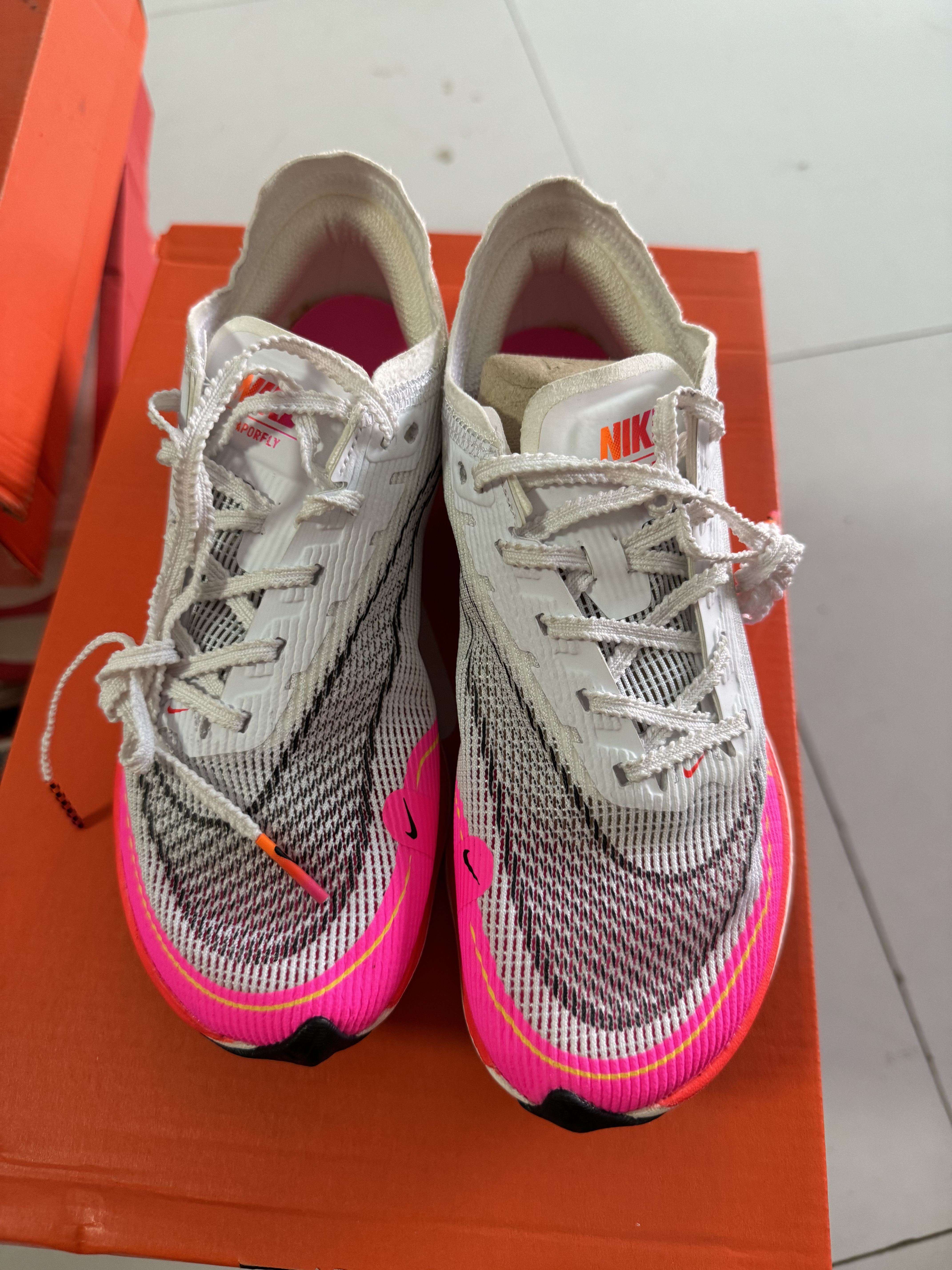 Nike DJ5458-100清仓处理看好图片再拍 河南仓