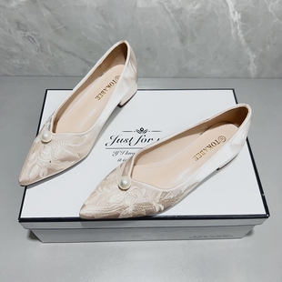 国风新中式粗跟尖头单鞋女红色婚鞋刺绣珍珠配礼服伴娘鞋高跟女鞋