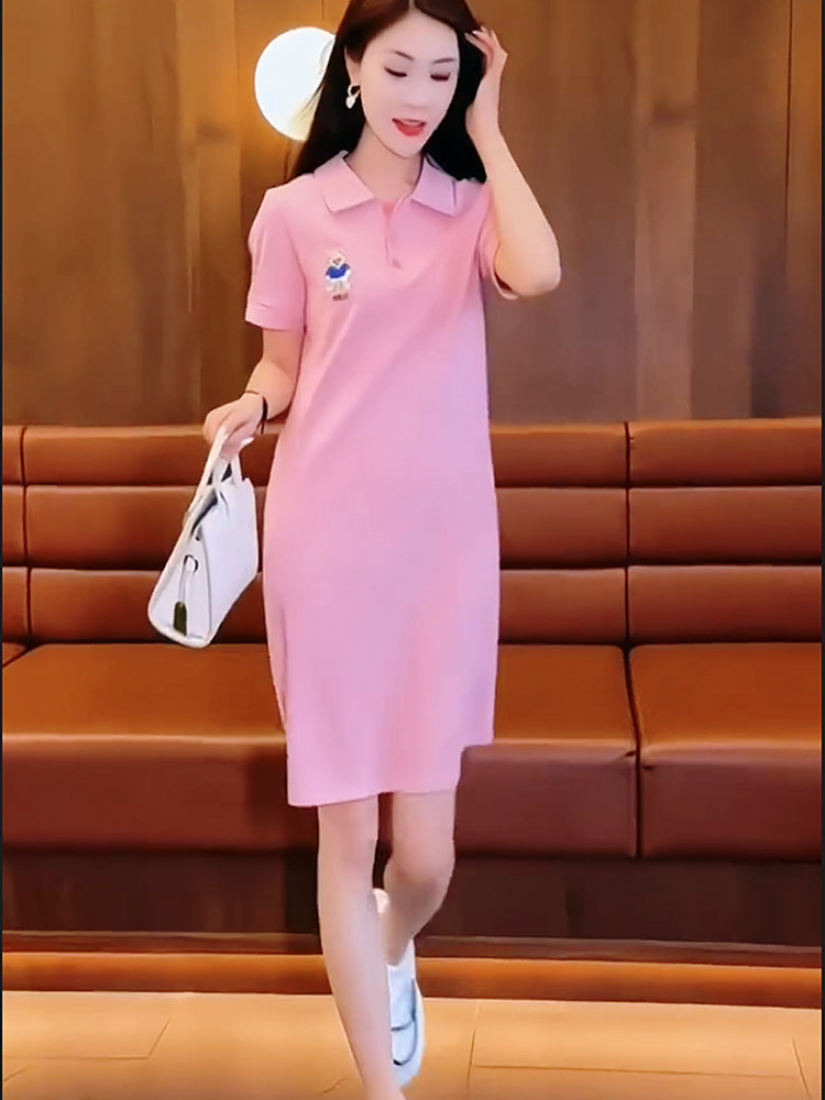 时尚短袖连衣裙休闲显瘦减龄