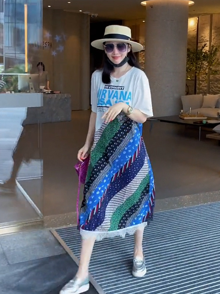 高级感连衣裙甜美设计感小众图片