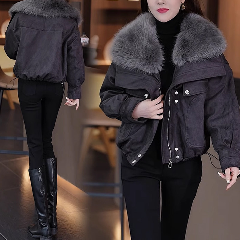 时尚羽绒服短外套女2024年冬季新款洋气大毛领翻领百搭麂皮绒外套