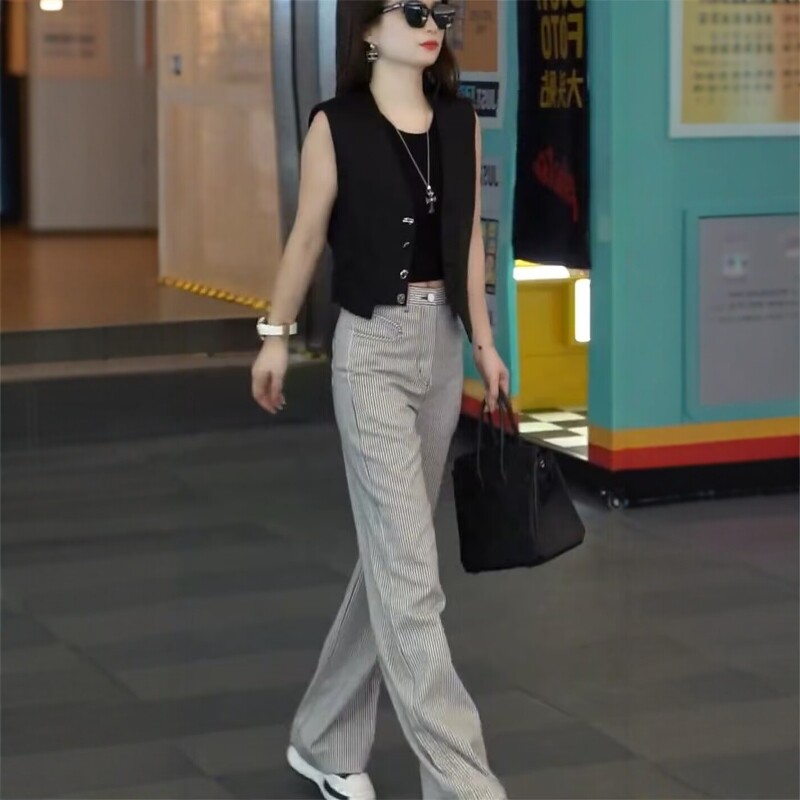 春季名媛OL显瘦马夹阔腿裤套装