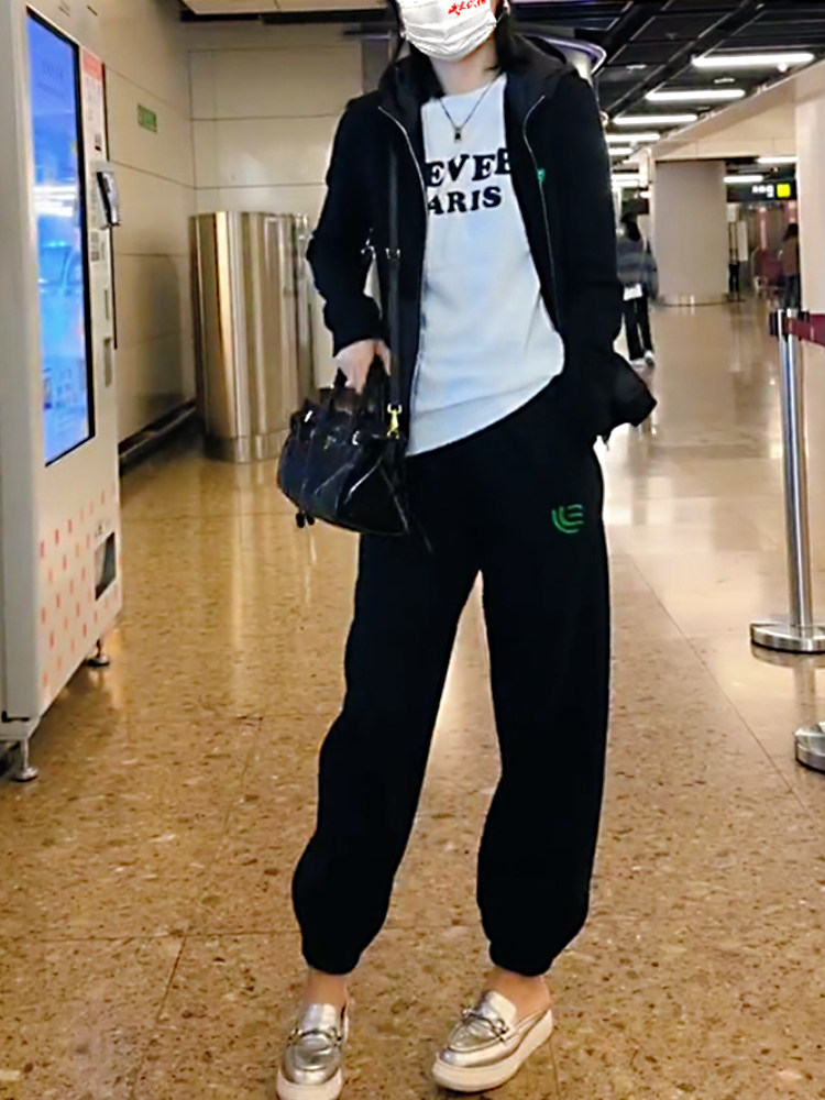 连帽卫衣女短款宽松上衣卫裤套装