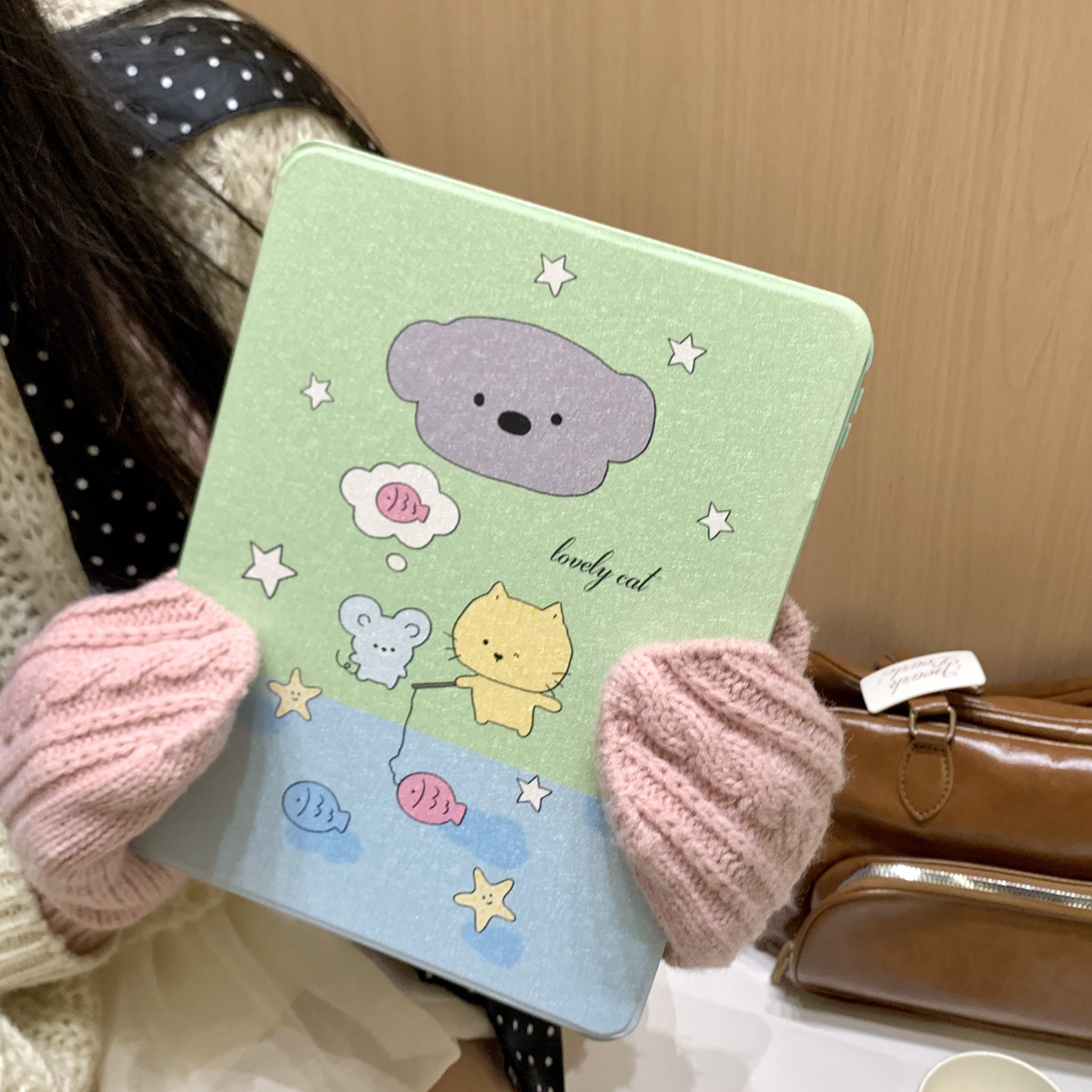 超可爱钓鱼猫咪考拉360度旋转适用ipad11保护壳air7新款ipad10带笔槽air6防摔11寸苹果平板保护套10.9女mini7,3C数码配件,平板电脑保护套/壳,淘宝优惠券,粉丝福利购,淘宝优惠卷