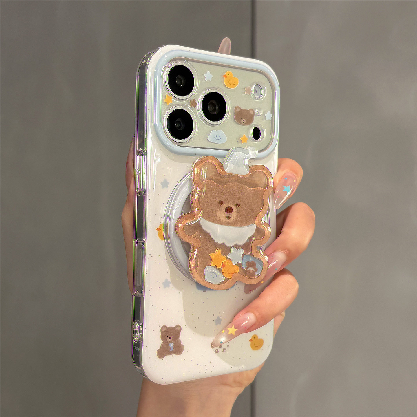 日韩泼墨卡通云朵沙发小熊磁吸支架适用苹果18promax手机壳iPhone17pro女新款16pro亚克力15双层壳防摔保护套