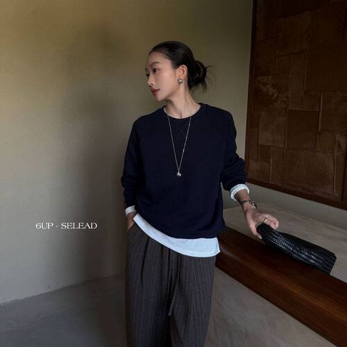 UP韩系早秋纯色卫衣女小钱风宽松