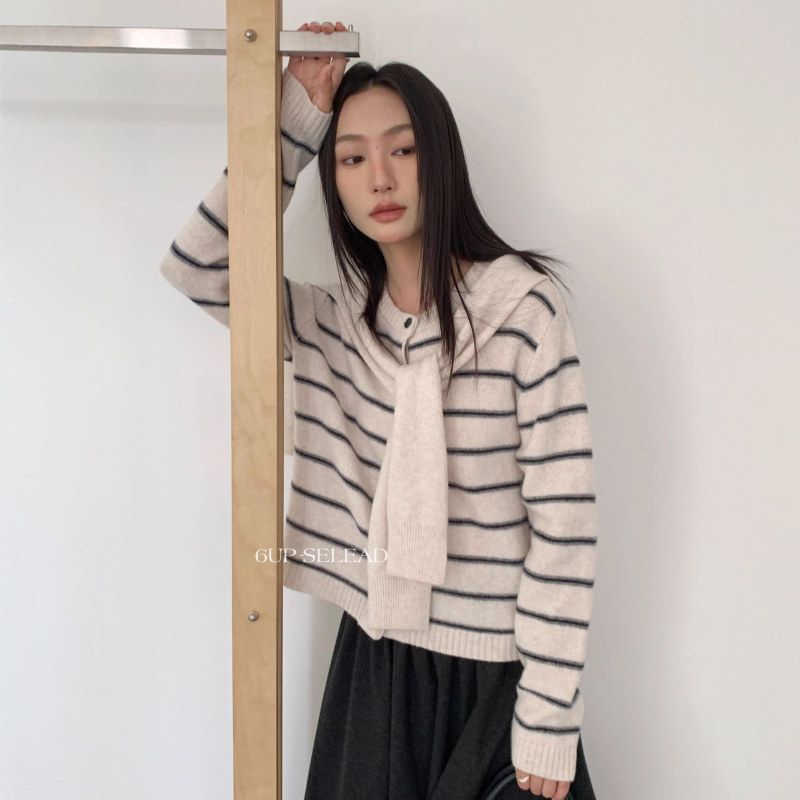 UP韩系配披肩羊毛条纹毛衣女2025