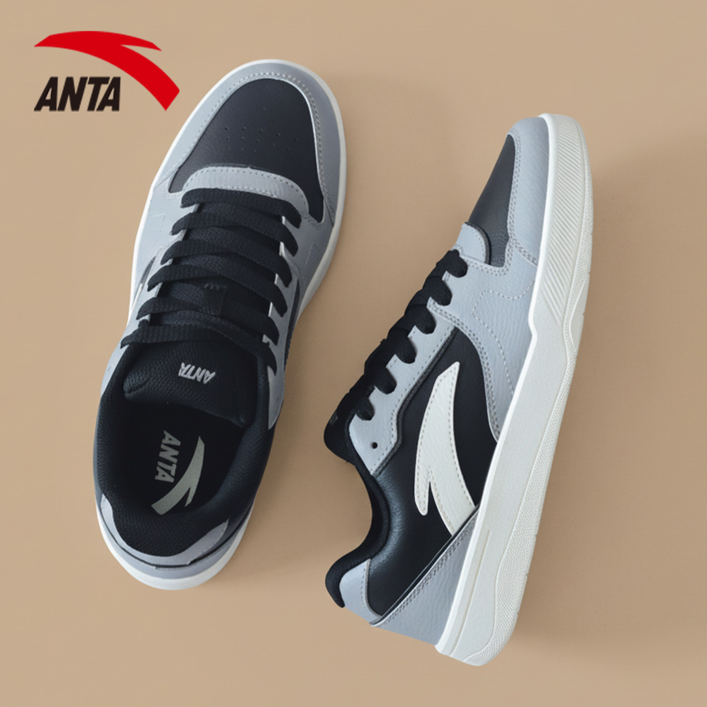 安踏皮面低帮潮流百搭厚底板鞋