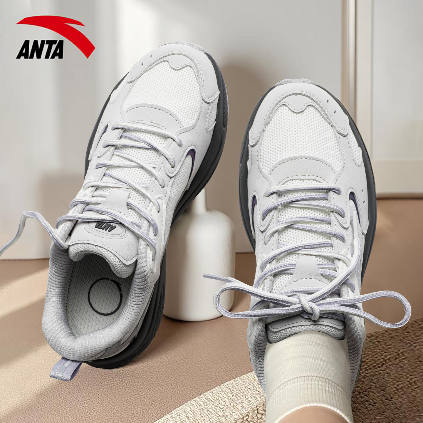 安踏轻便软底女鞋厚底增高老爹鞋