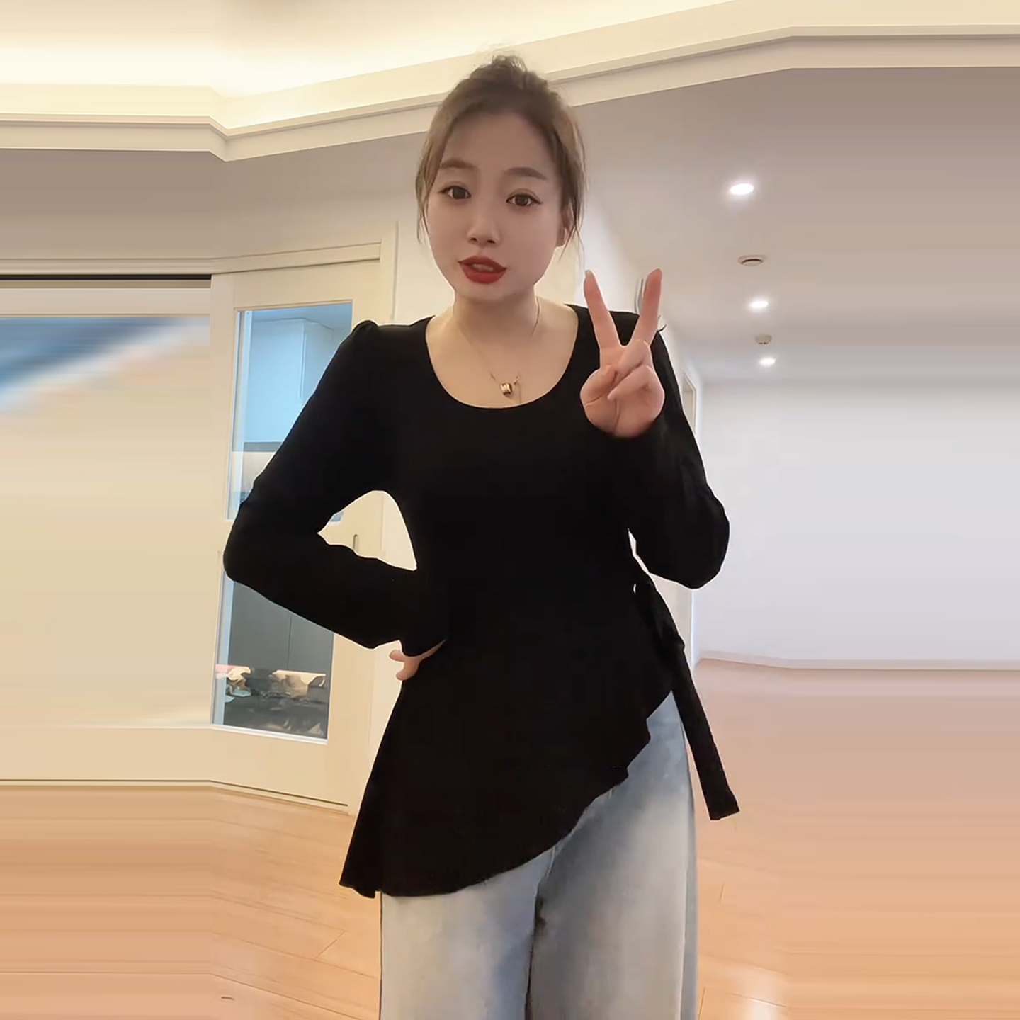 大码不规则开叉绑带长袖T恤女秋冬微胖mm显瘦遮肉打底衫百搭上衣