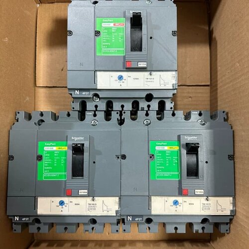 CVS100B 160F 4P70/100A 88/1