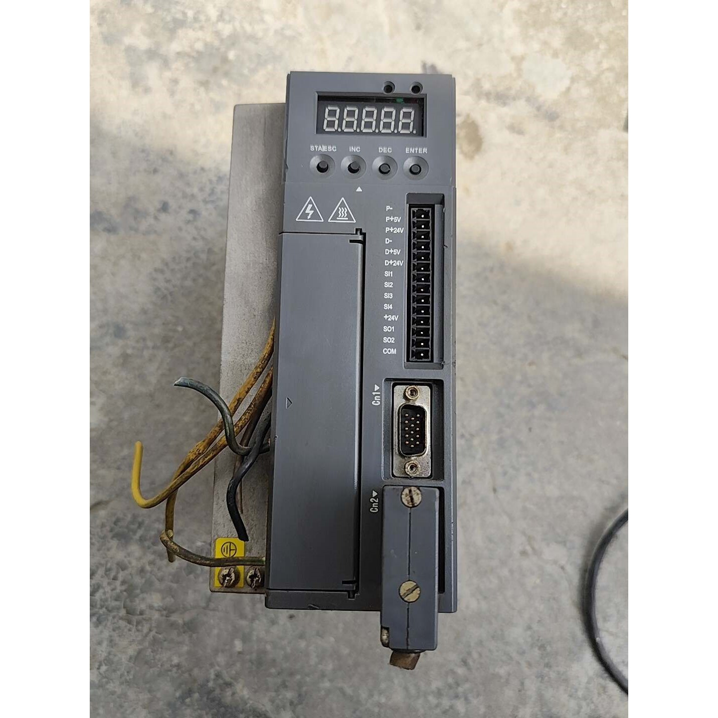 售前询价wiscontrol驱动器WS2-21P5-ASLJ正常拆机