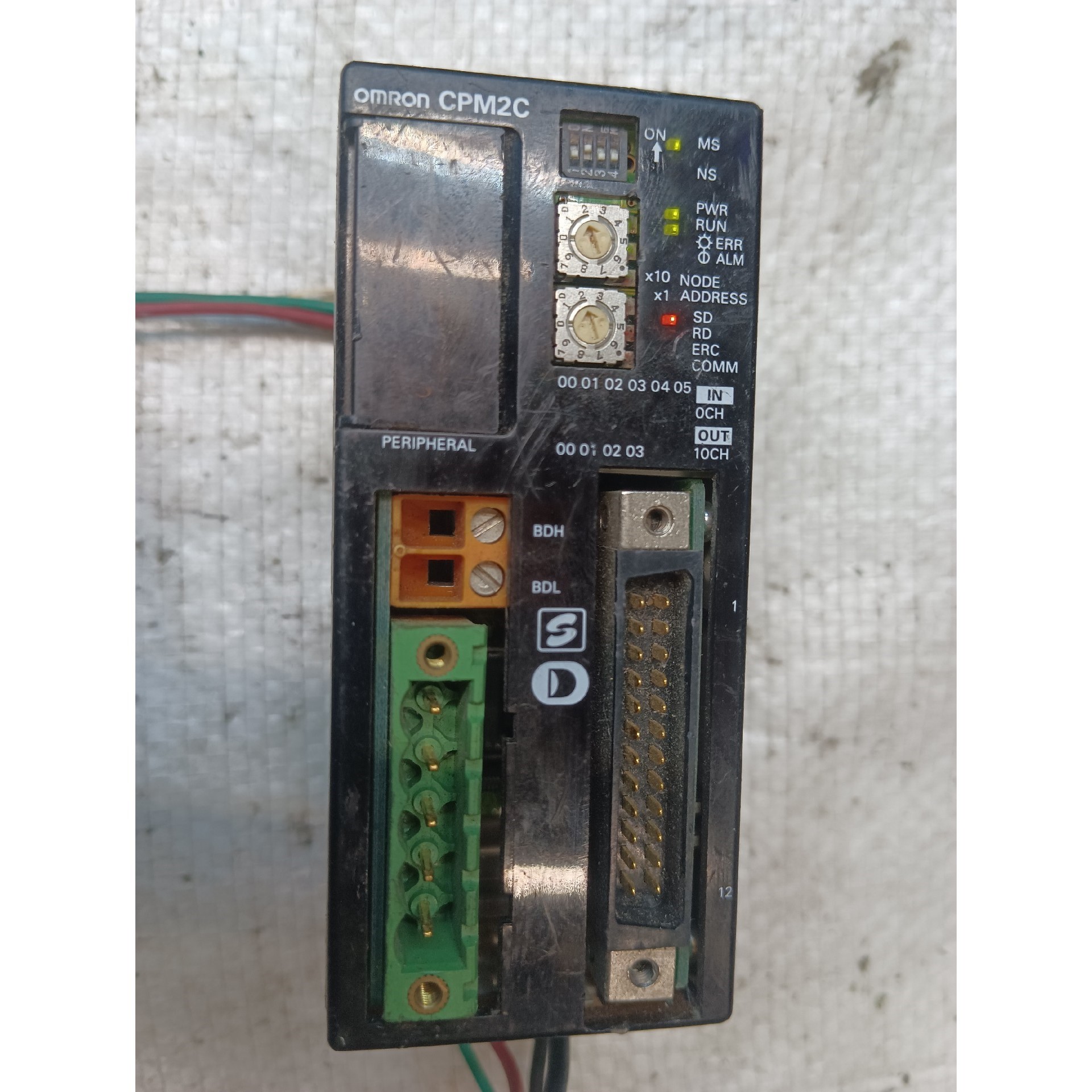 售前询价OMR0N PLC CPM2C-S100C-DRT 实物拍摄