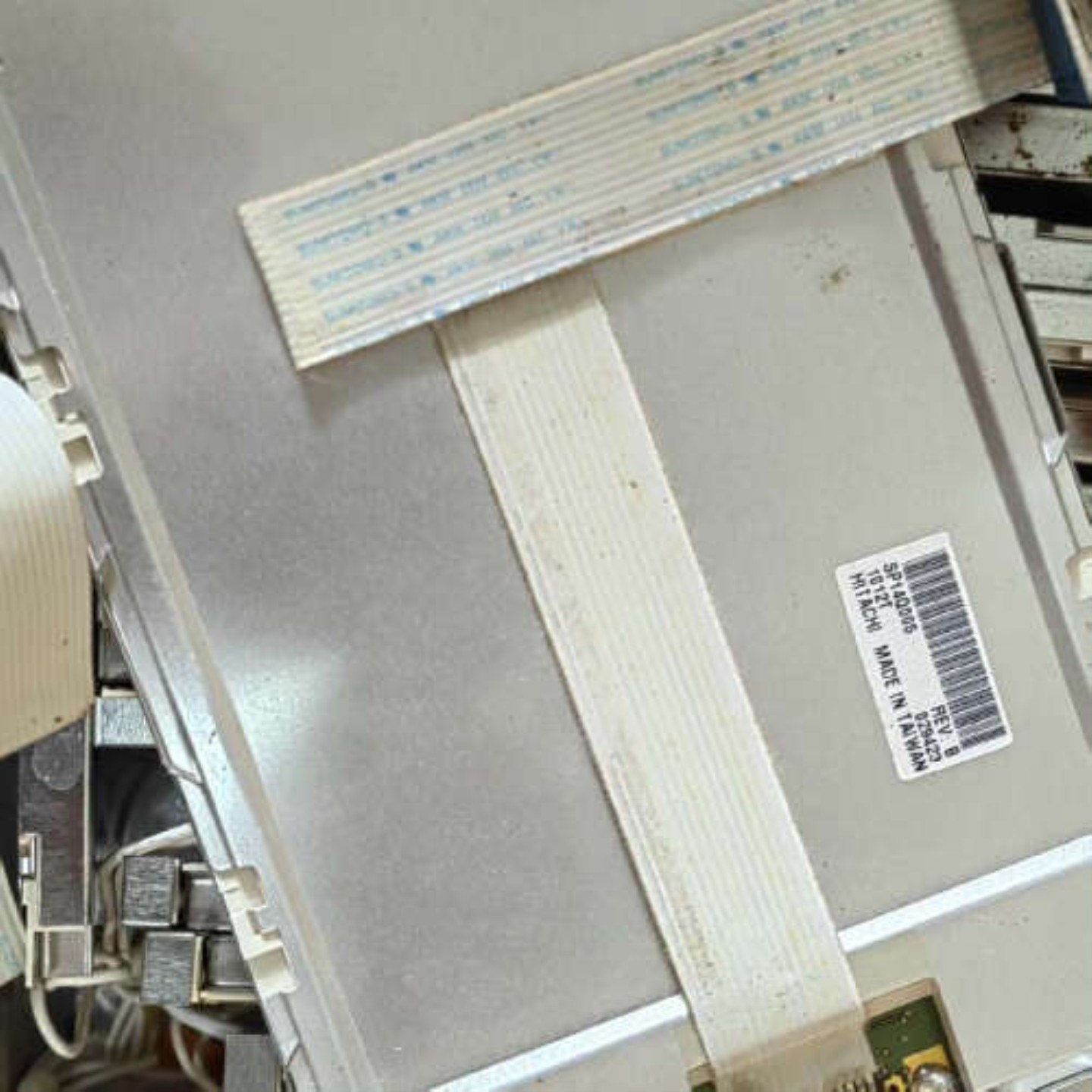 售前询价SP14Q005 SP14Q002 日立显示屏测试好发