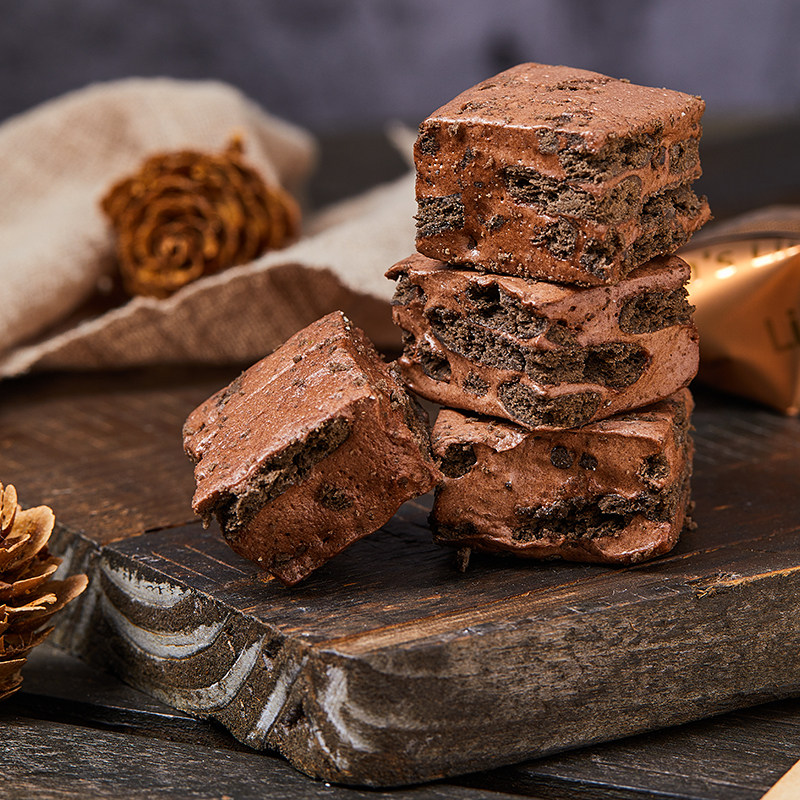 雪花酥巧克力味奶芙解馋网红零食休闲食品早餐饼干糕点牛轧糖,零食/坚果/特产,棉花糖/牛轧糖/充气糖果,淘宝优惠券,粉丝福利购,淘宝优惠卷