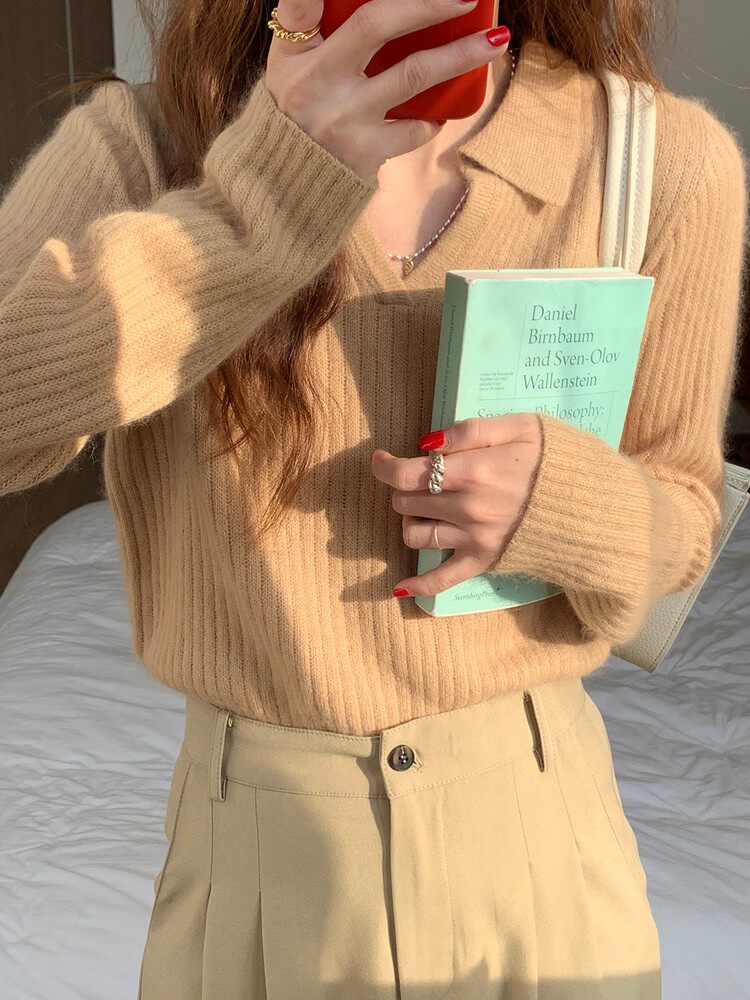 가을 겨울 여성용 오른쪽 어깨 폴로 칼라 스웨터 고급스럽고 시크한 디자인 도톰한 이너 상의 베이스 스웨터