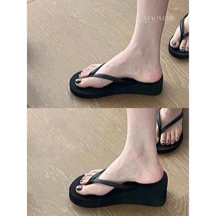 厚底人字拖鞋女夏外穿2025新款超火高跟防滑女士坡跟夹脚沙滩凉拖