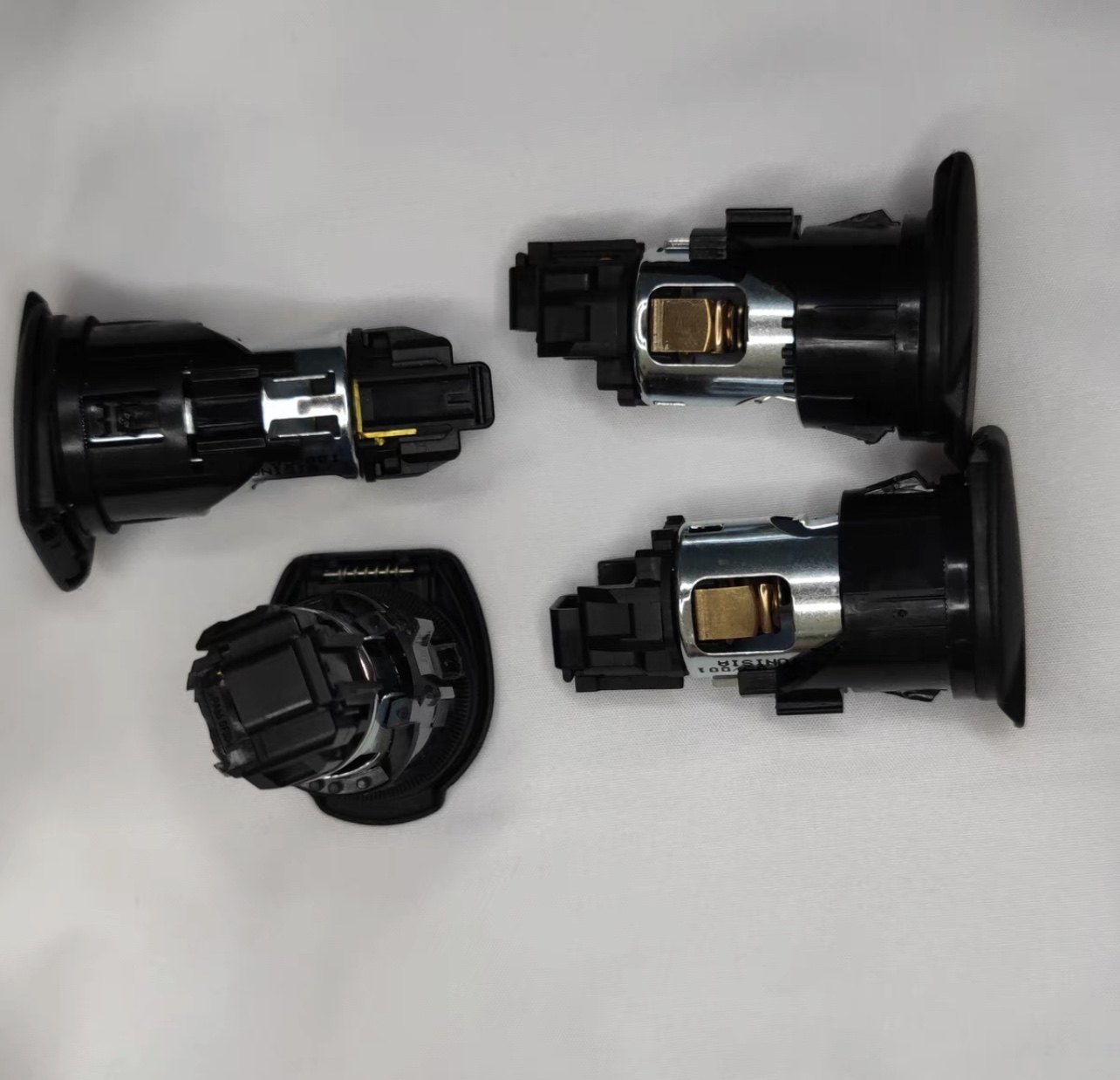 奔驰原车点烟器 奔驰原厂点烟器 全新正品未使用 奔驰所有车型