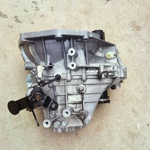 560 1.5 LL5 1.8 1.5T手动五速六速变速箱 宝骏510 五菱L2B 730