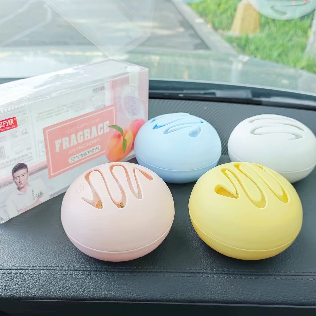 香飘万家汽车香膏马卡龙香薰摆件空气清新剂车载香水车内高档饰品,汽车用品/电子/清洗/改装,汽车香水香薰,淘宝优惠券,粉丝福利购,淘宝优惠卷