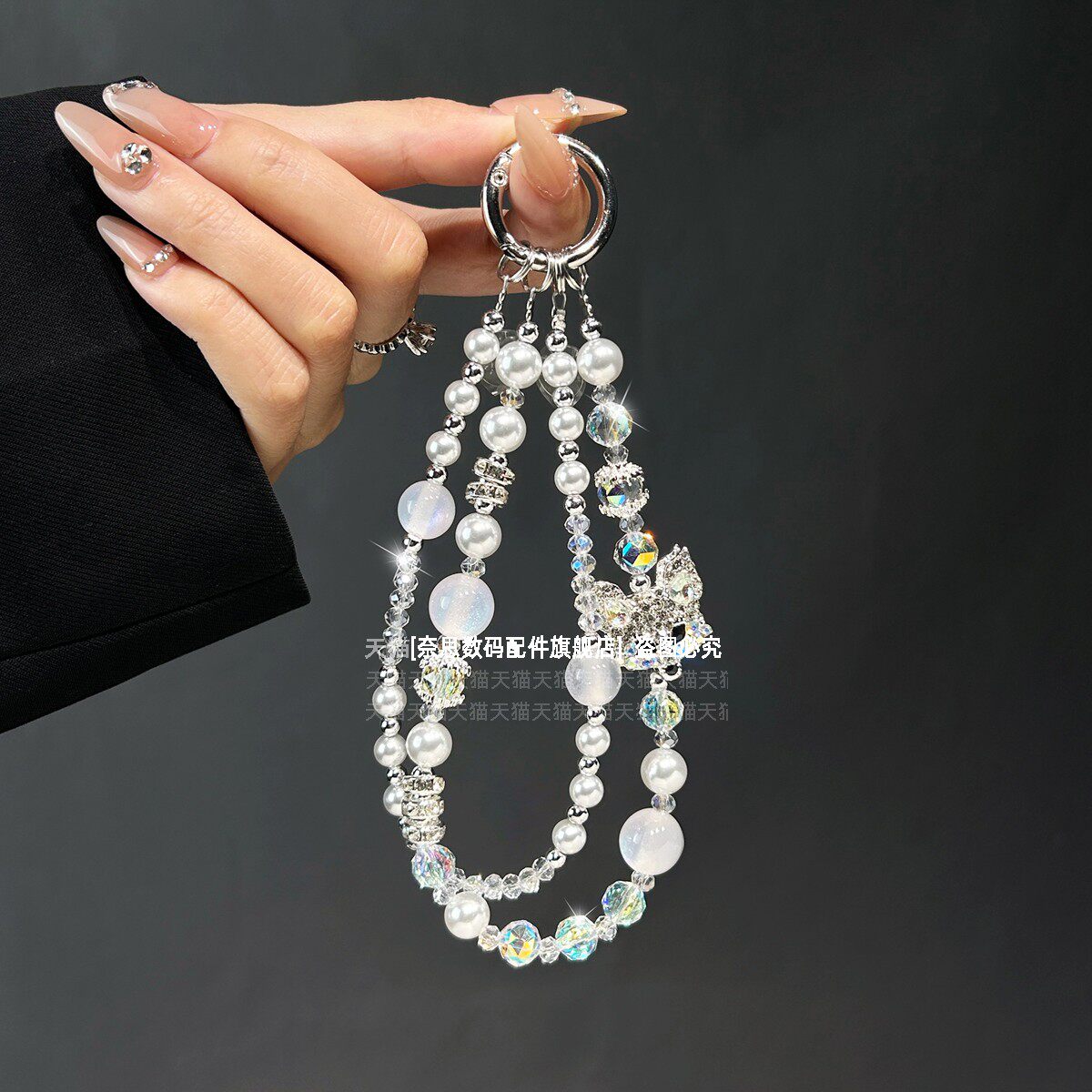 爆闪狐狸手机链挂饰精致水晶闪钻链条耐用珍珠手链轻奢高端手腕挂链原