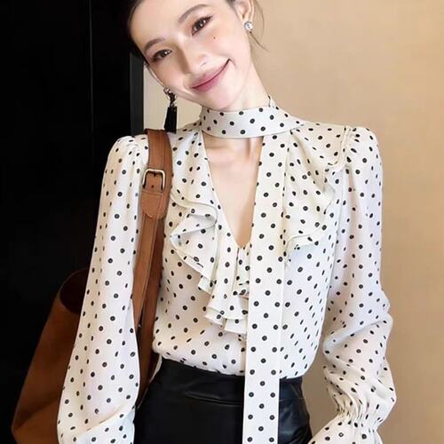 2026新款高级感超好看小众不撞款上衣减龄洋气波点飘带衬衫女春季