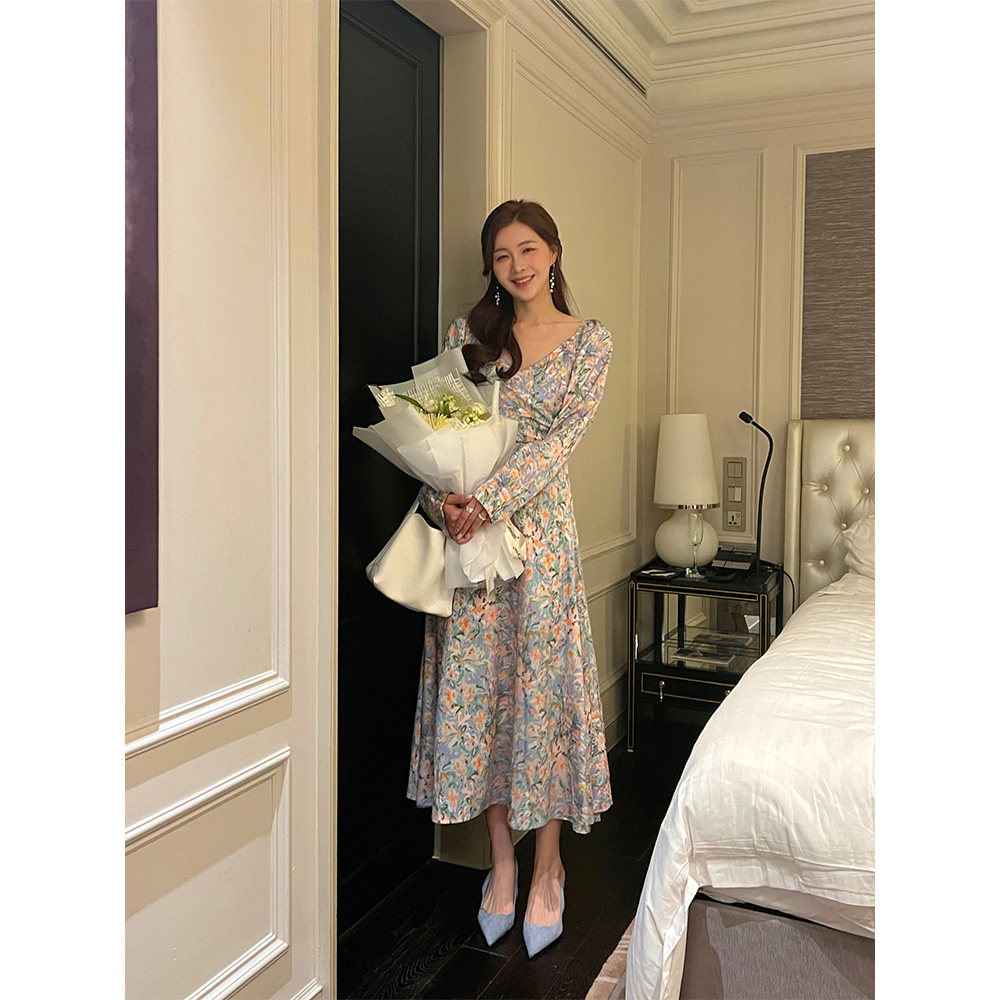 大头黑法式气质连衣裙