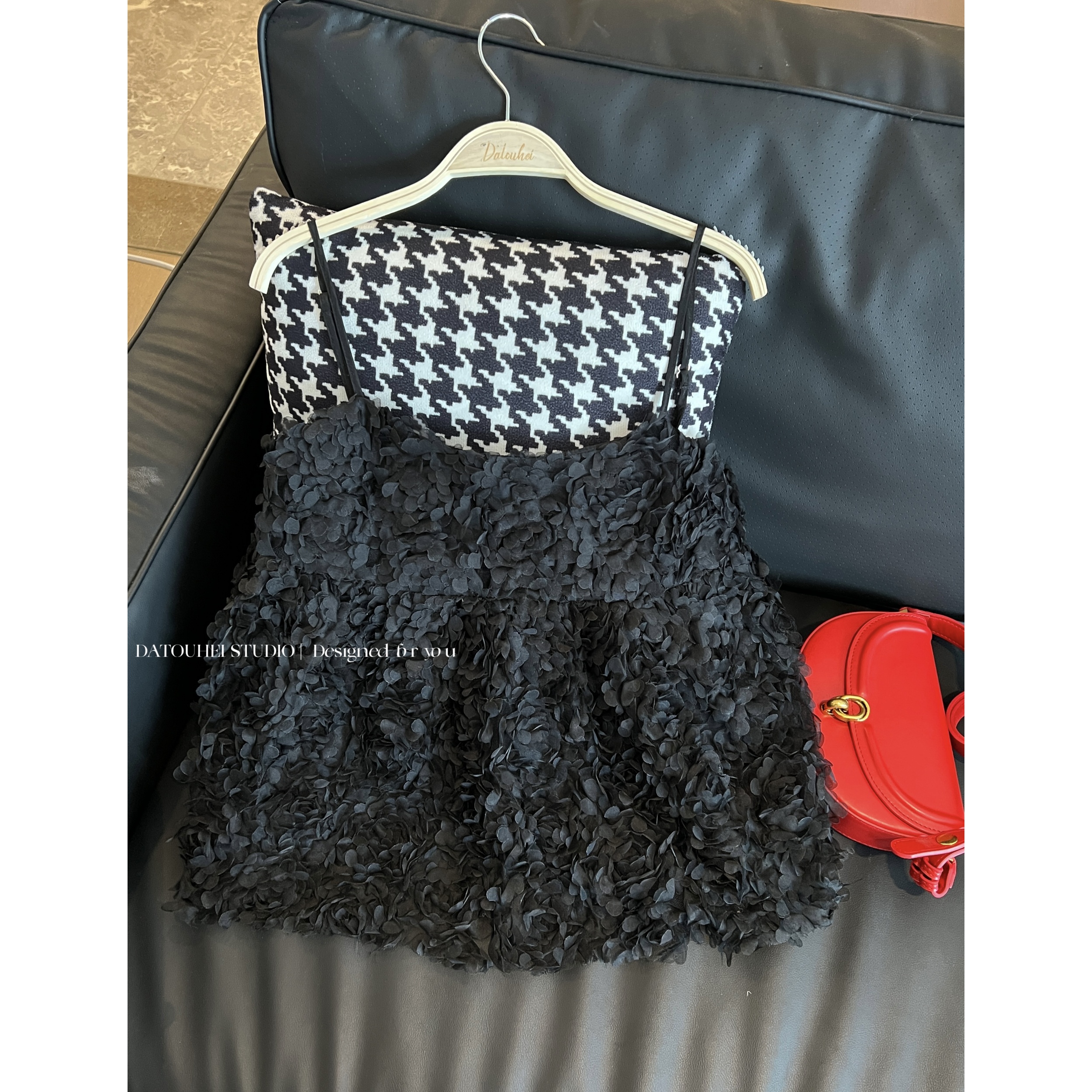 大头黑STUDIO【海棠花开】2025女夏气质立体花朵吊带D225U05153