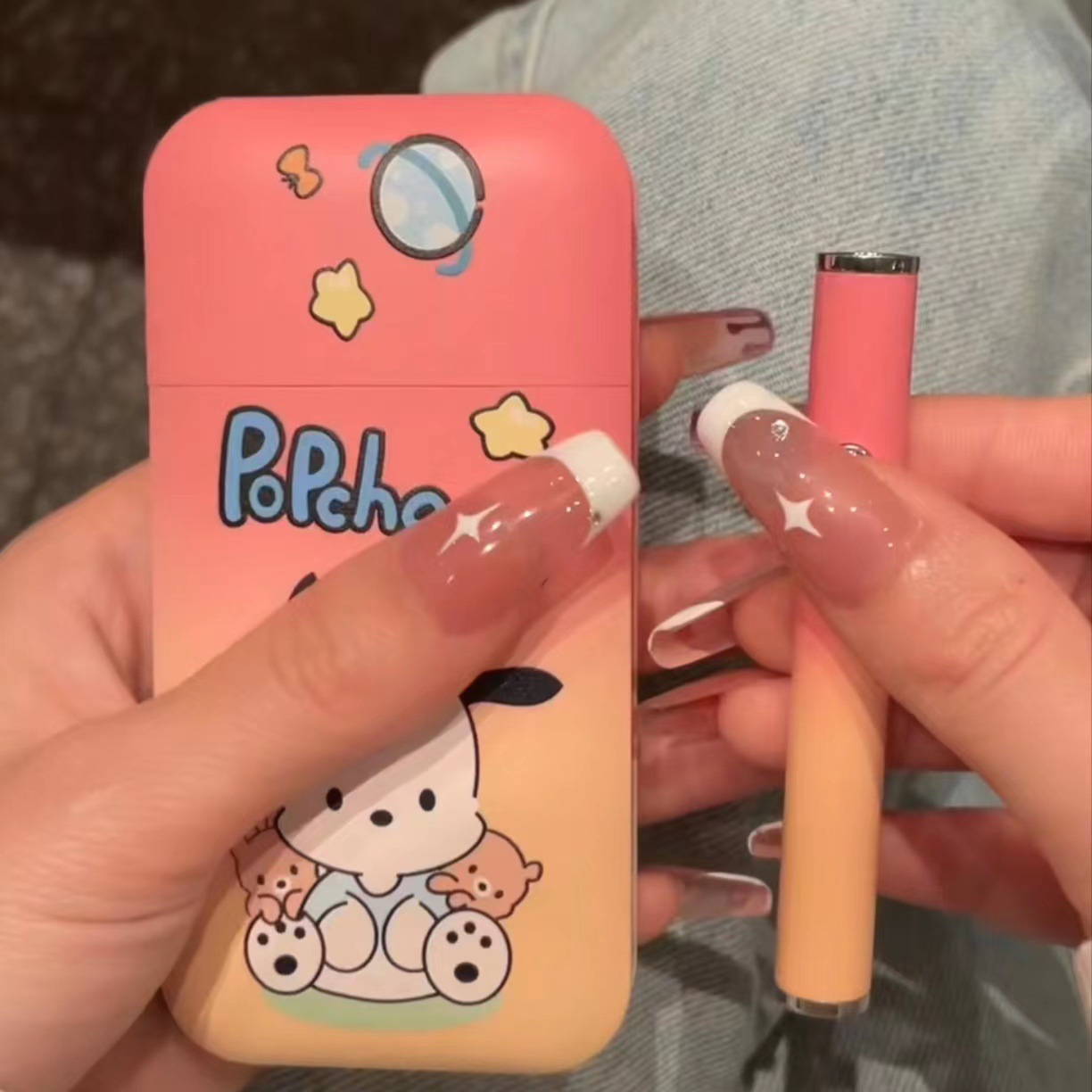 高颜值可爱卡通烟盒带充电打火机组合粗中细三种规格通用抗压防潮