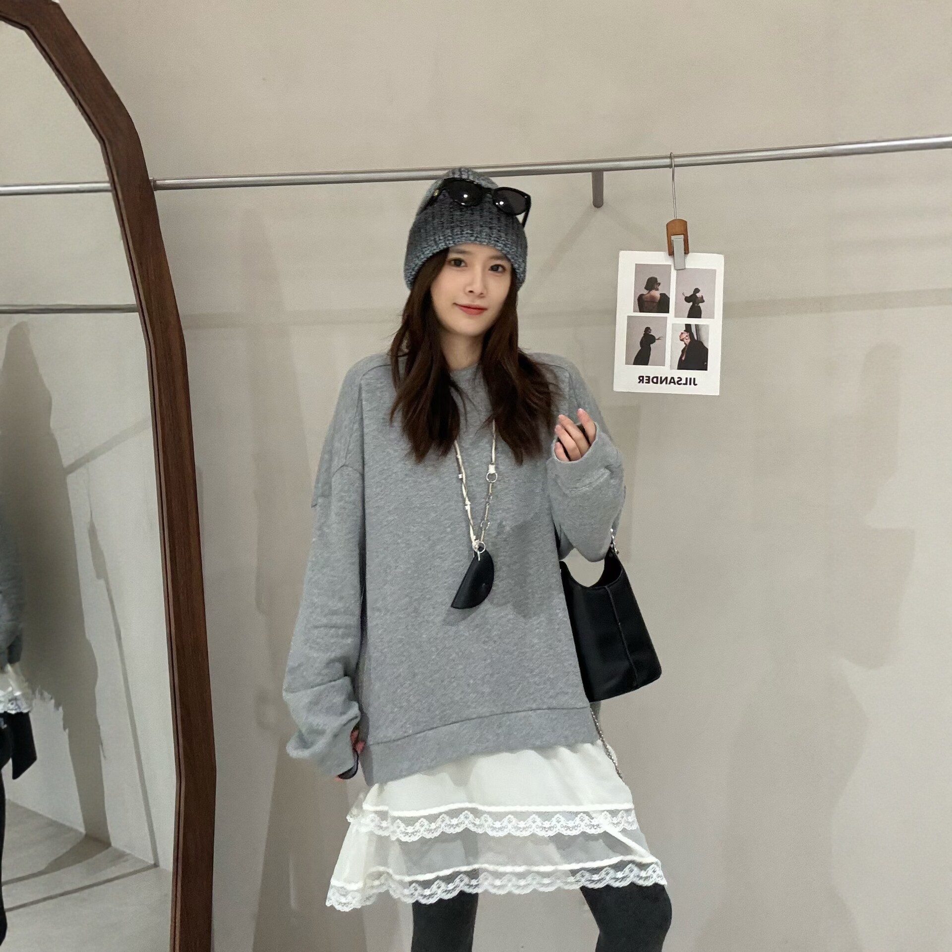 LM家高品 秋冬新品韩版宽松时尚慵懒风拼接蕾丝加绒卫衣T裙