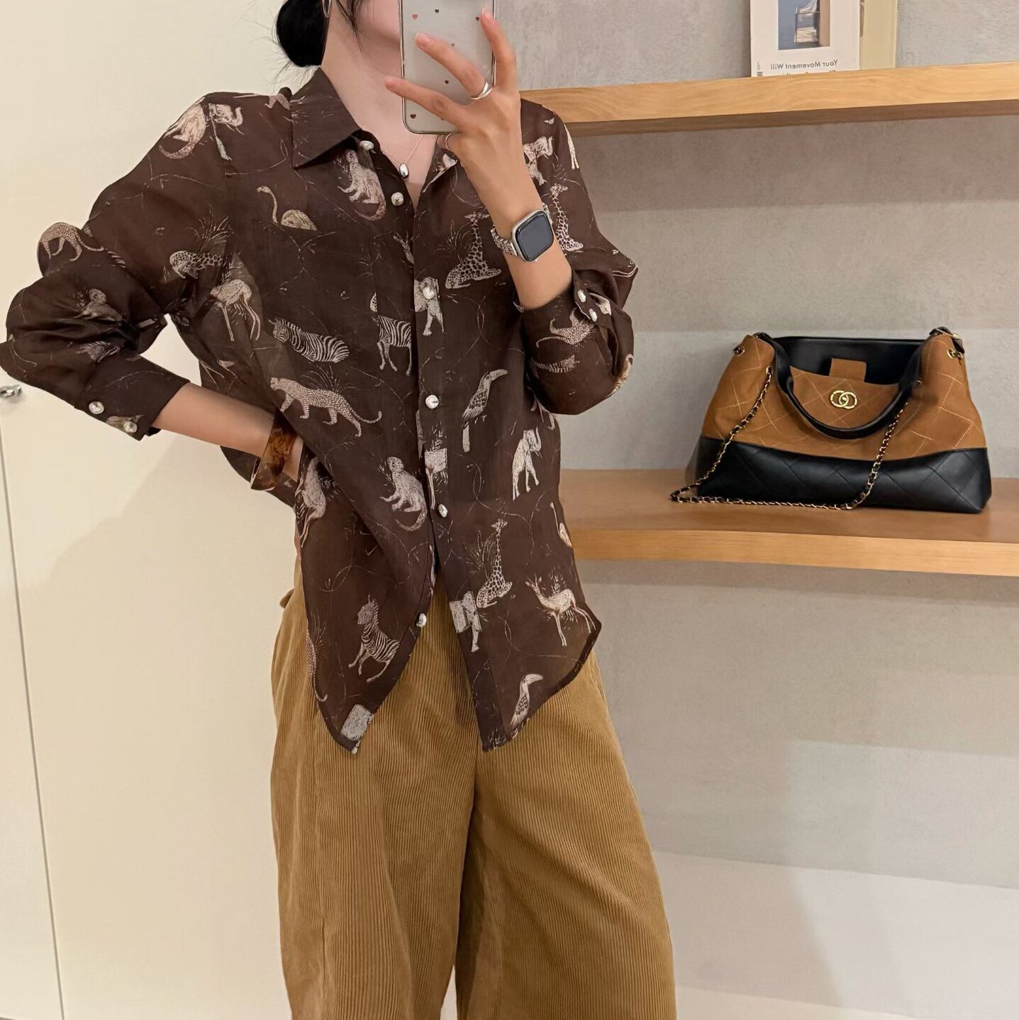 LM家高品 秋季新品大牌高级时尚百搭复古动物印花钩织扣长袖衬衫