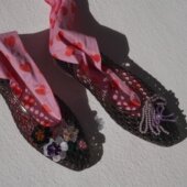 新款 百搭一脚蹬平底鞋 尖头透明水晶鞋 时尚 女 镂空洞洞凉鞋 25年夏季