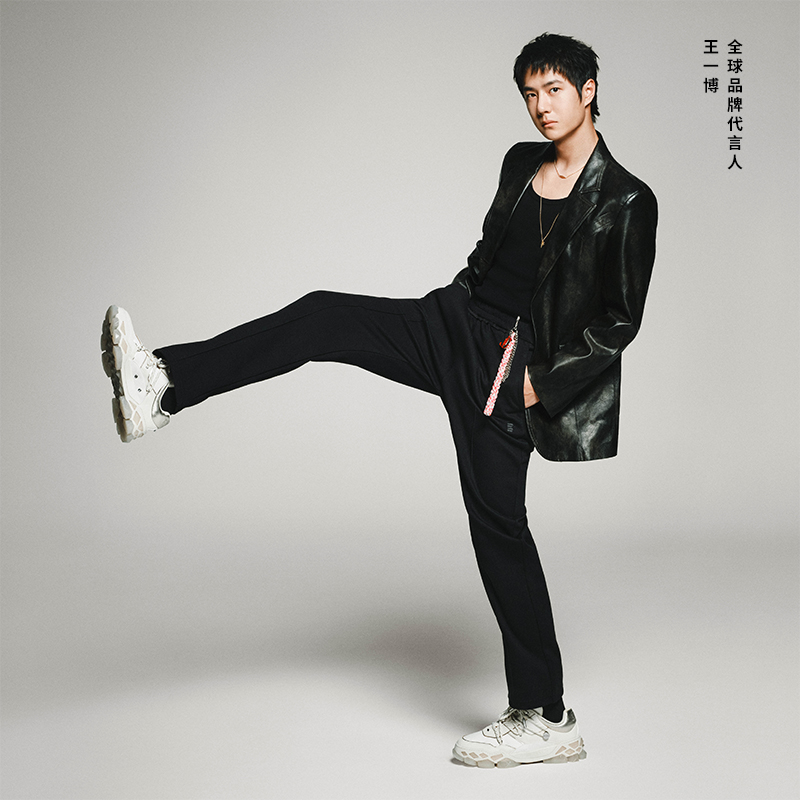 JIMMYCHOO/DIAMOND无限休闲鞋