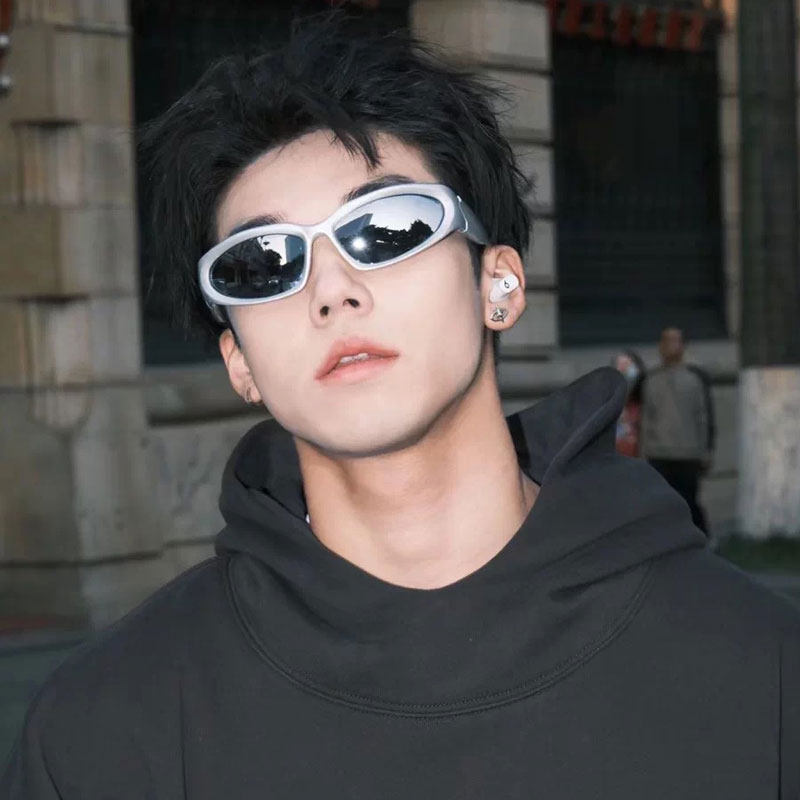 新款银白色椭圆小框户外骑行墨镜男小众感时尚潮流辣妹太阳眼镜女