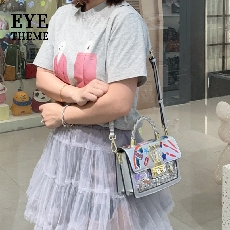 女士定型翻盖设计印花手提包定型珠片刺绣新颖可爱街头斜挎