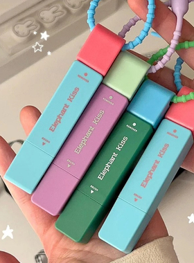 我建议每个人的包里都应该有个它!去渍笔即时去污便携式去油渍笔