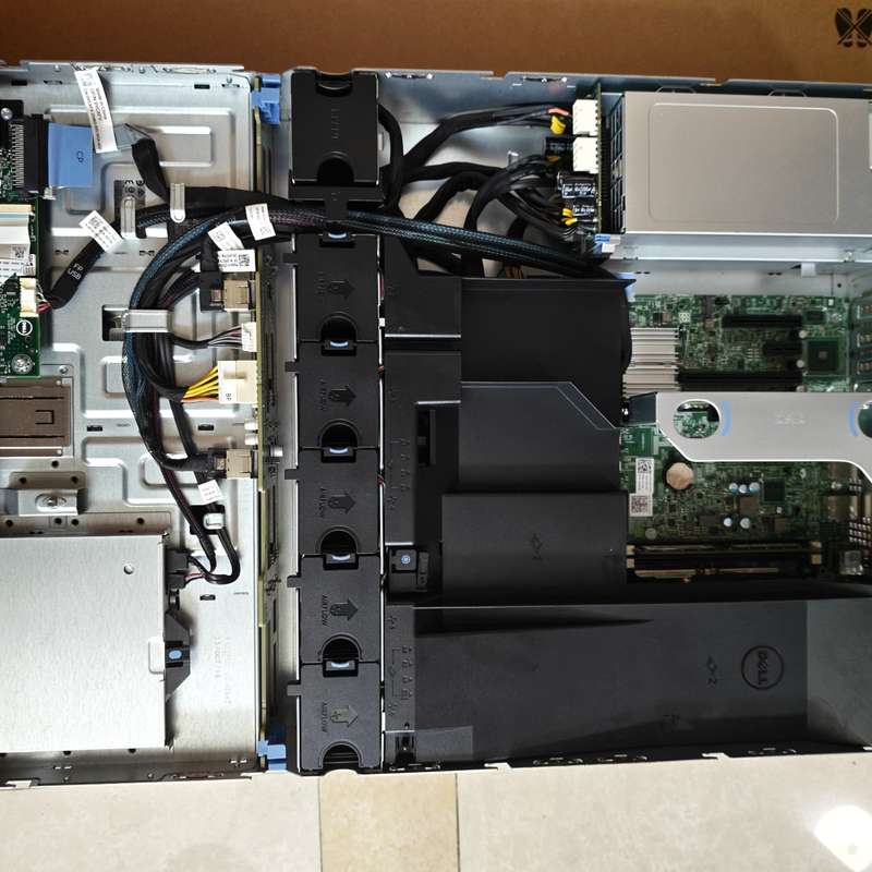 请议价-戴尔PowerEdge R530服务器准系统,3.5寸8盘位
