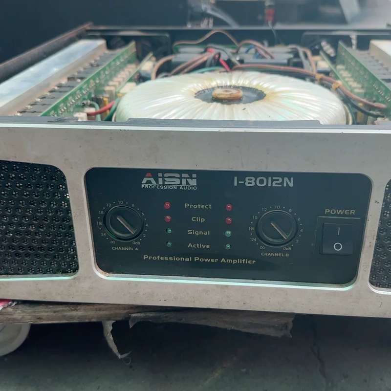 请议价-AISN专业功放I-8012N,双通道,功能完好无维修。