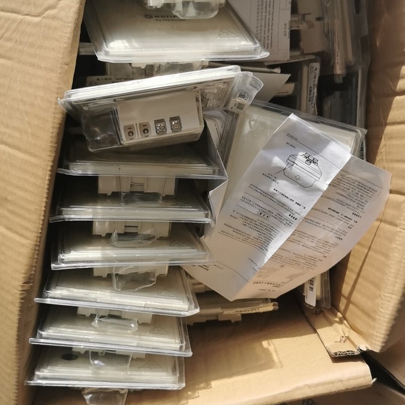 请议价-帝菲尔烟感温感隔离模块输入模块一起打包。45一只。需要