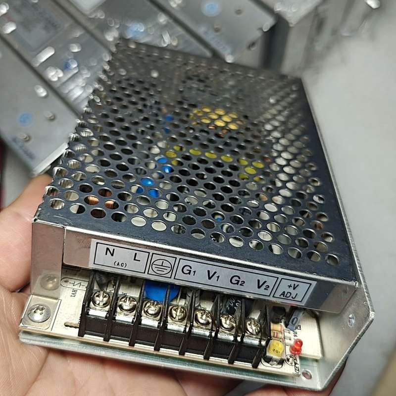 请议价-兵装电源 SYN-60-D24A2 双组电源